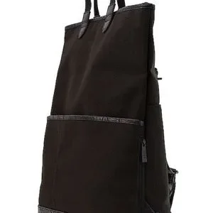 BEIS | Bags | Beis X Revolve Convertible Travel Backpack  display picture 1